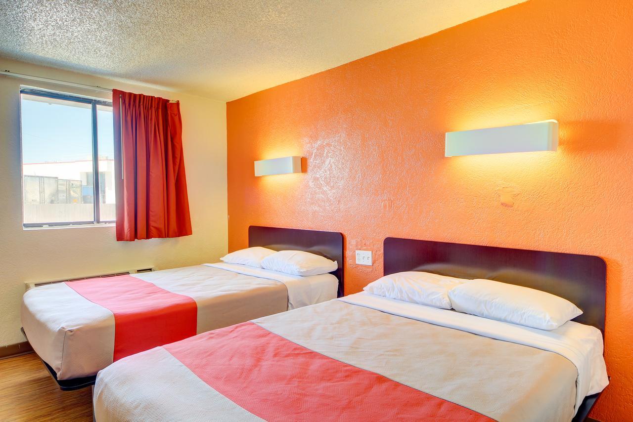 Motel 6-Oklahoma City, Ok - Frontier City Room photo