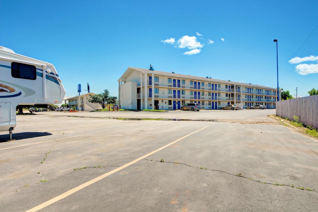 Motel 6-Oklahoma City, Ok - Frontier City Exterior photo