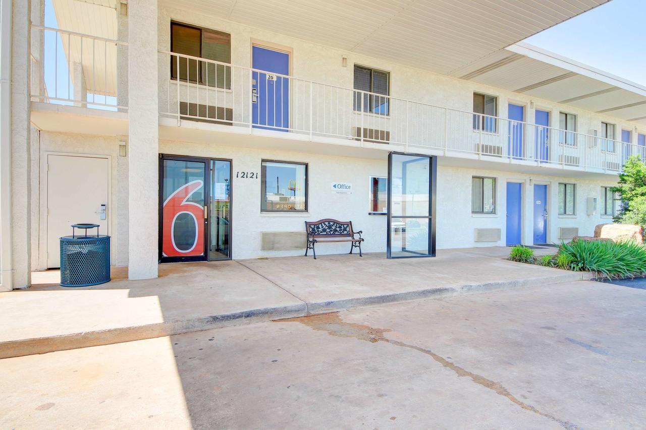 Motel 6-Oklahoma City, Ok - Frontier City Exterior photo