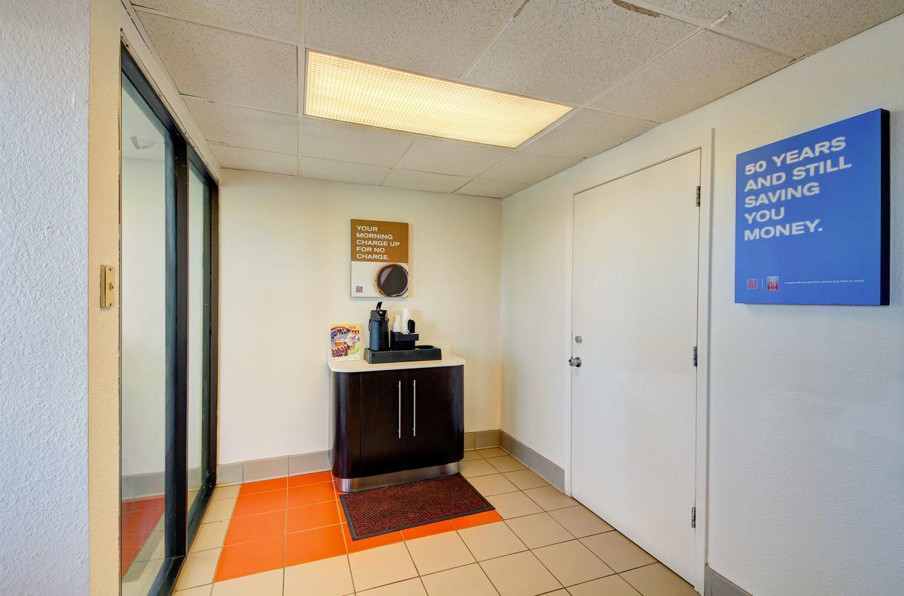 Motel 6-Oklahoma City, Ok - Frontier City Exterior photo