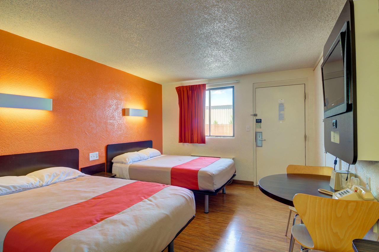 Motel 6-Oklahoma City, Ok - Frontier City Exterior photo