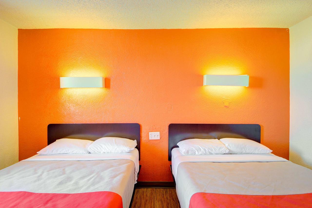 Motel 6-Oklahoma City, Ok - Frontier City Exterior photo