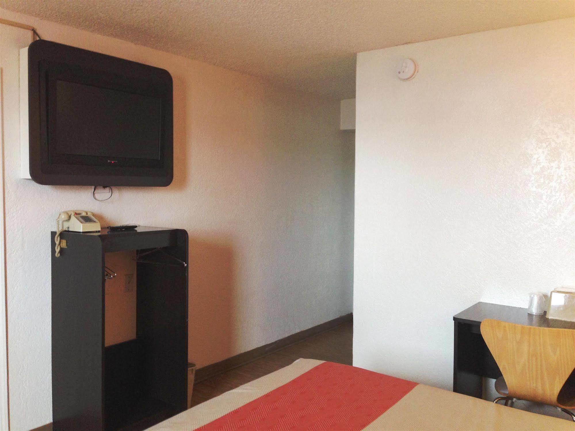 Motel 6-Oklahoma City, Ok - Frontier City Exterior photo